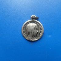 Medaille vierge marie 4 